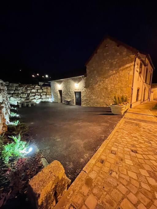 Le Gite Du Pere Chayoux Champillon Exterior foto